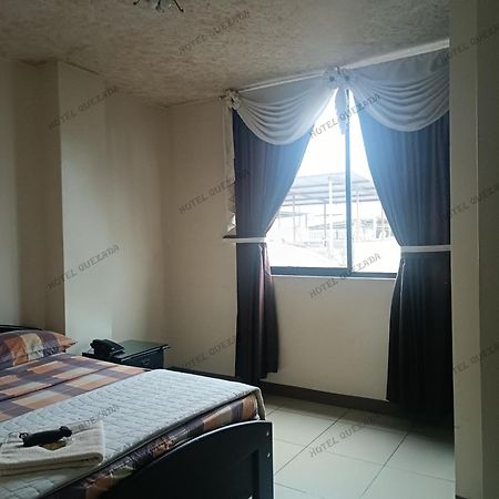 Hotel Quezada Hermanos 산토 도밍고 데 로스 콜로라도스 외부 사진